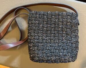 Woven Black Straw Crossbody Bag Brown Trim Zip Top Shoulder Purse Boho